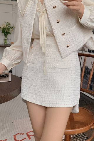 Everlyn Tweed Skirt in White