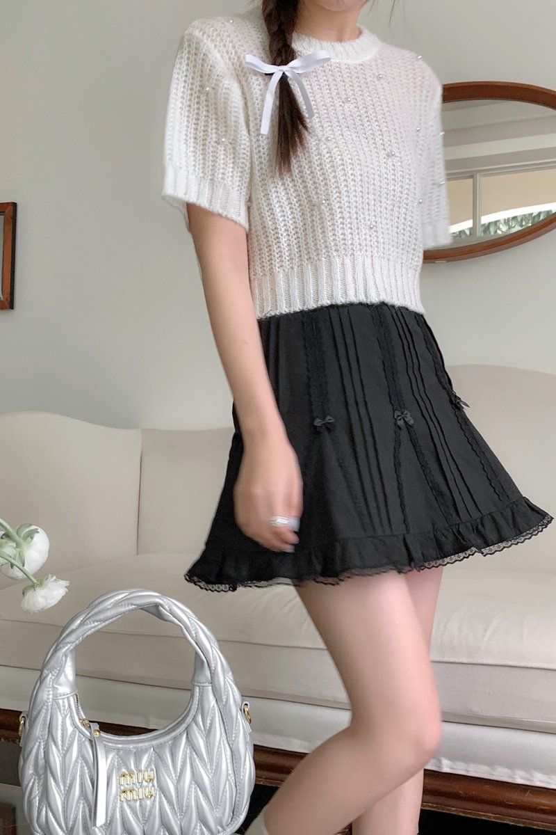Lisa Lace Ribbon Skirt in Black