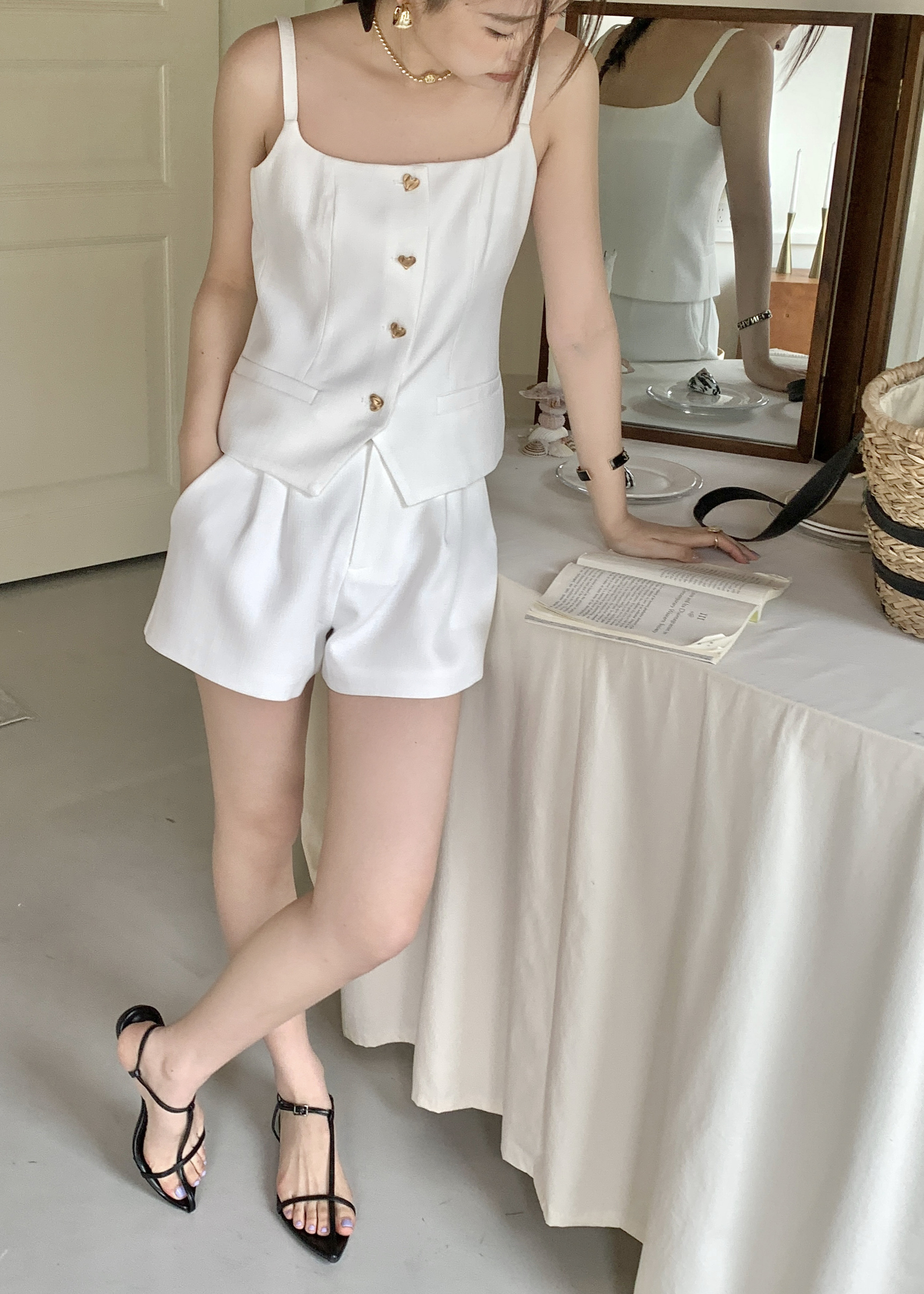 Polly Basic Shorts in White | Morre Sdn. Bhd.