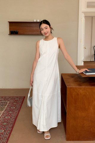 Doe Slit Long Dress in White