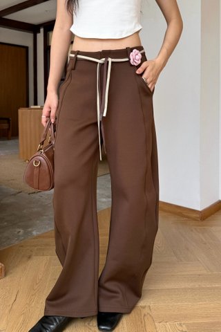 Nella Cocoon Trousers in Brown