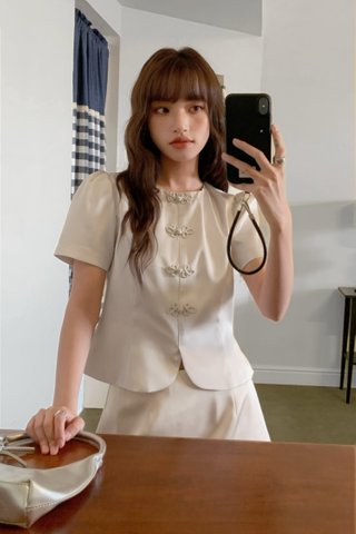 Fú Satin Blouse in Champagne