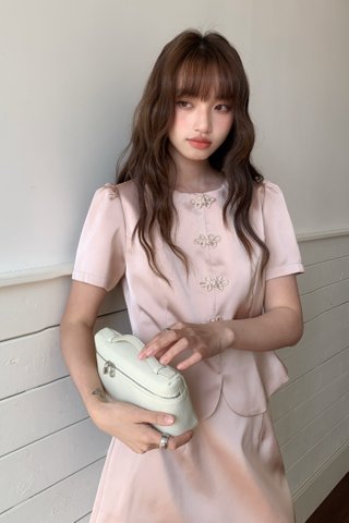 Fú Satin Blouse in Pink