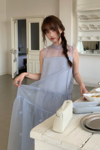 Xi Floral Chiffon Dress in Blue