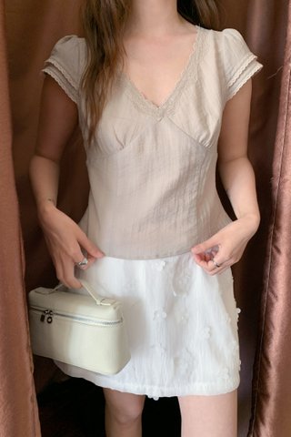 Lovet Lace Top in Dusty Pink