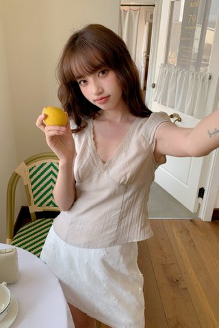 Lovet Lace Top in Dusty Pink