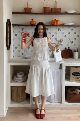 Eclair Pleated Skirt in White