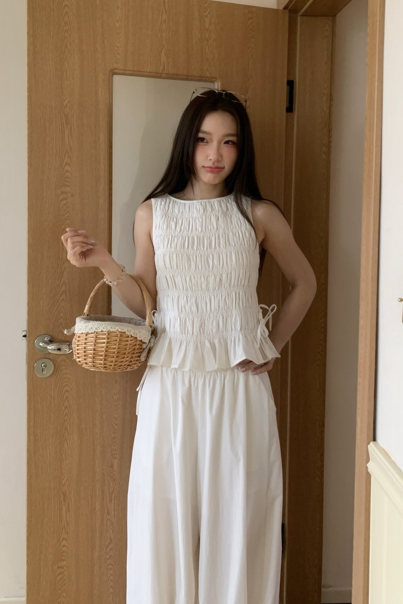 Eclair Full Smock Top in White