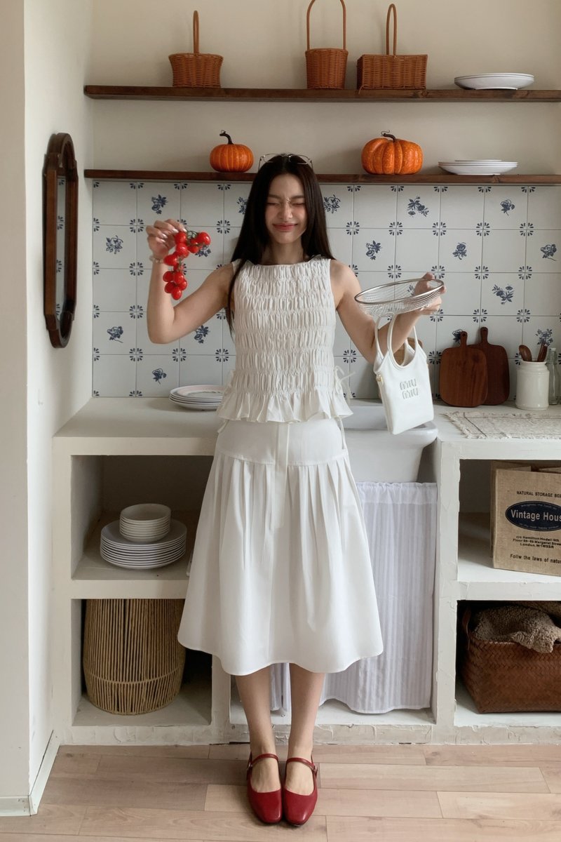 Eclair Pleated Skirt in White