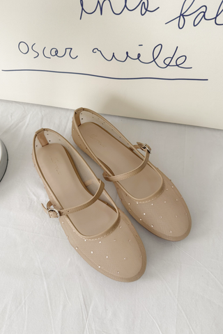 Blinks Mesh Flat in Nude