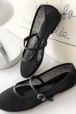 Blinks Mesh Flat in Black