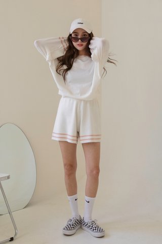 Kalle Knitted Shorts in Cream