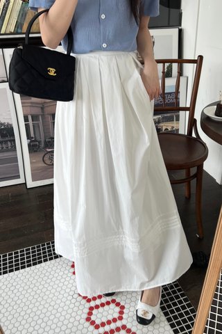 Emila Midi Skirt in White